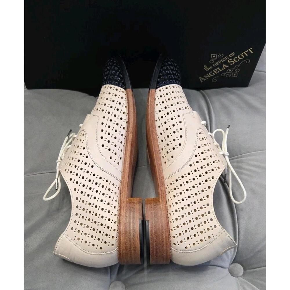 The Office of Angela Scott Ms Gabrielle Perforated Bicolor Womens Shoes 42 11 - Picture 3 of 16